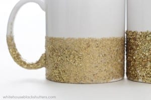 This blogger says her dishwasher safe glitter mug held up after 6 months! Here are her tips, tricks, and the tutorial to DIY your own.